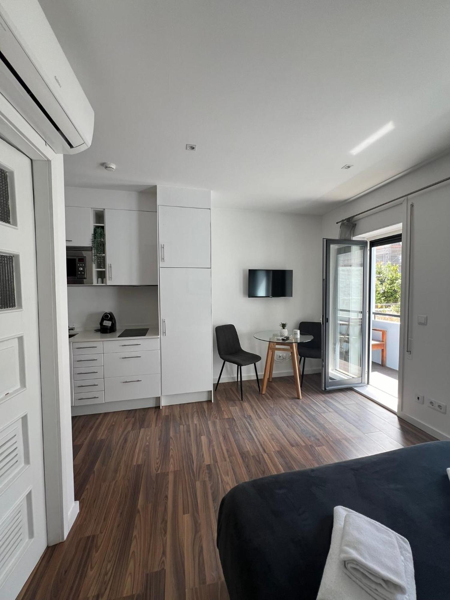 Almada Studios & Suites 포르투 외부 사진
