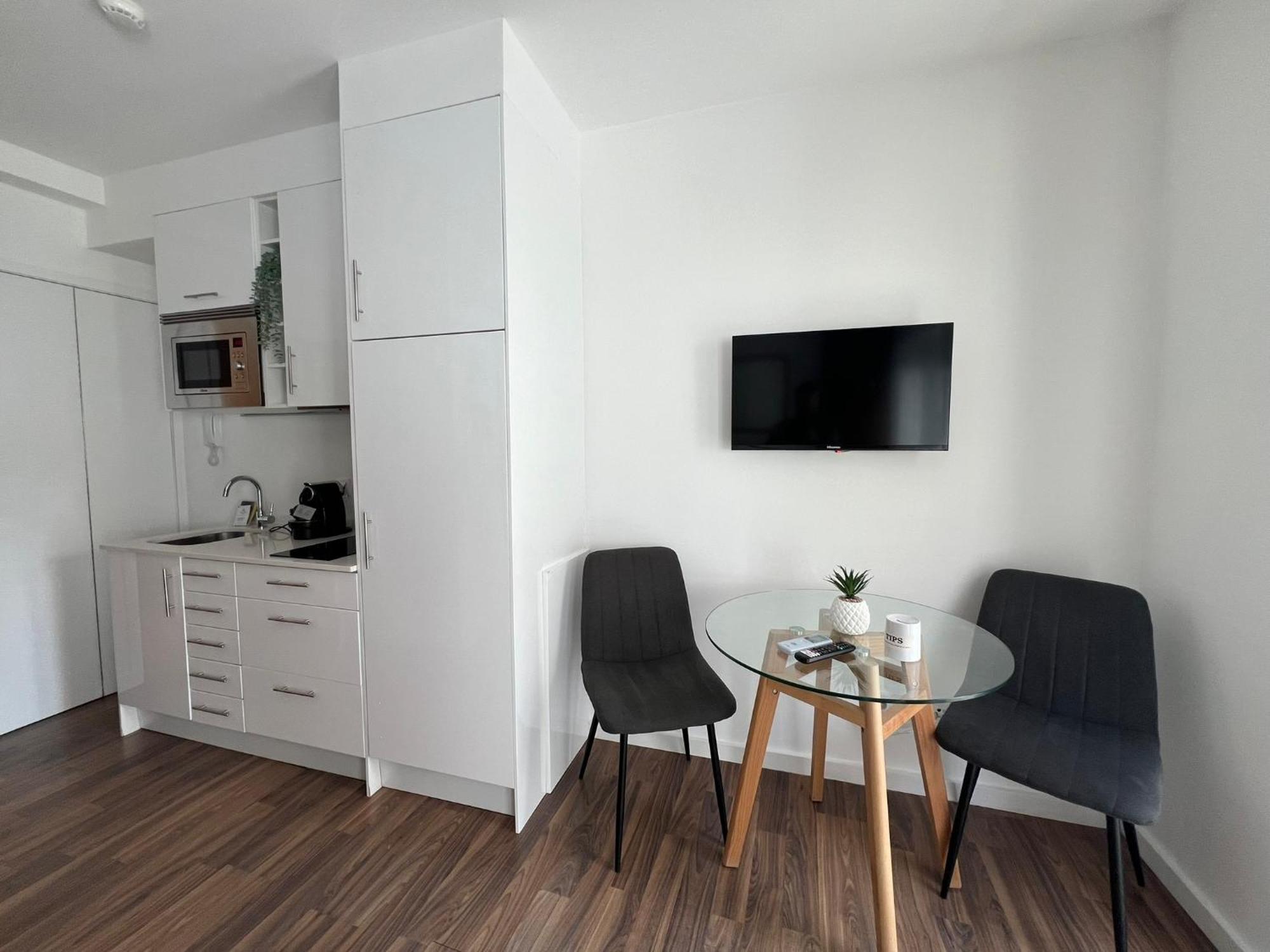 Almada Studios & Suites 포르투 외부 사진