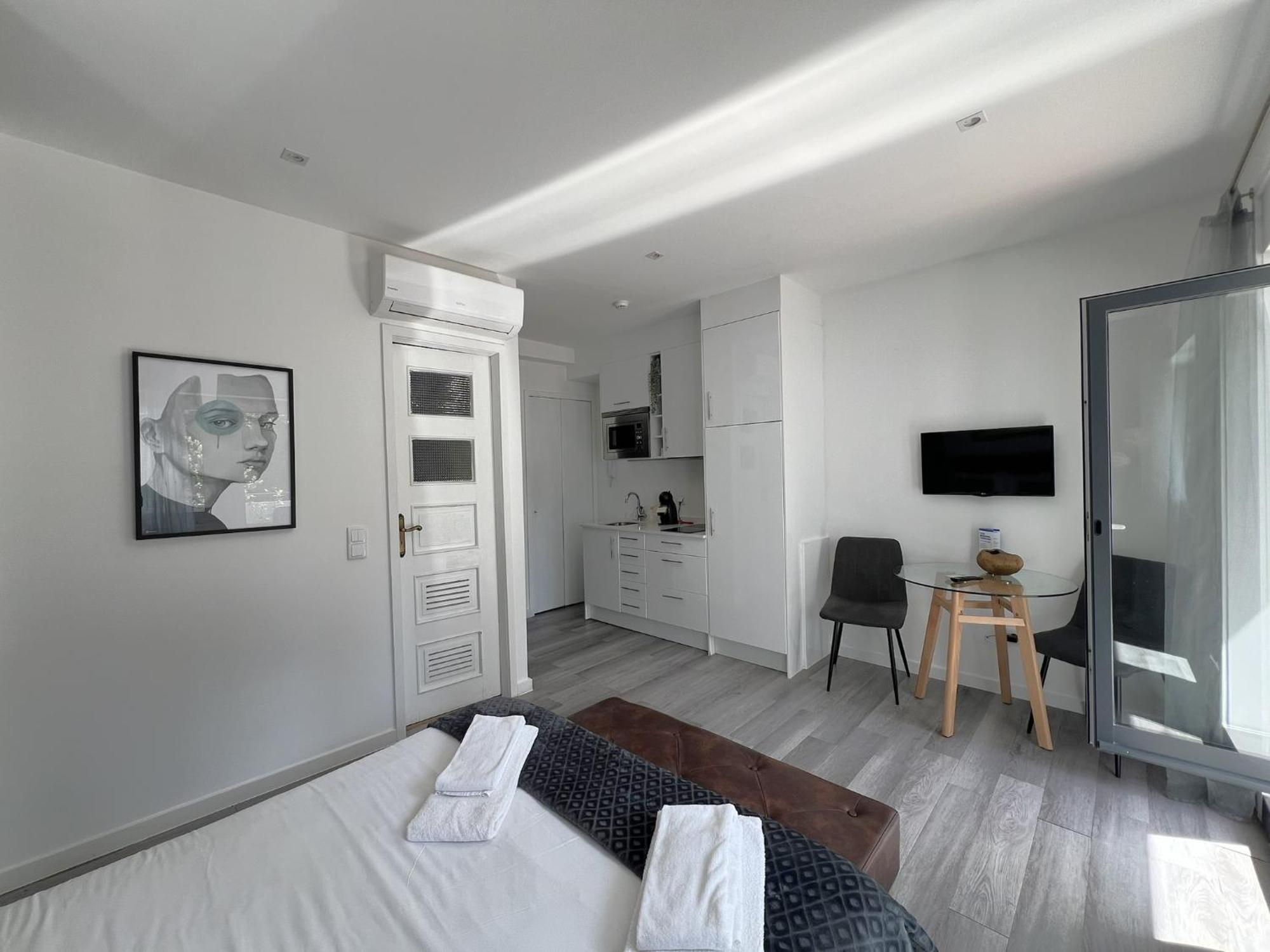 Almada Studios & Suites 포르투 외부 사진
