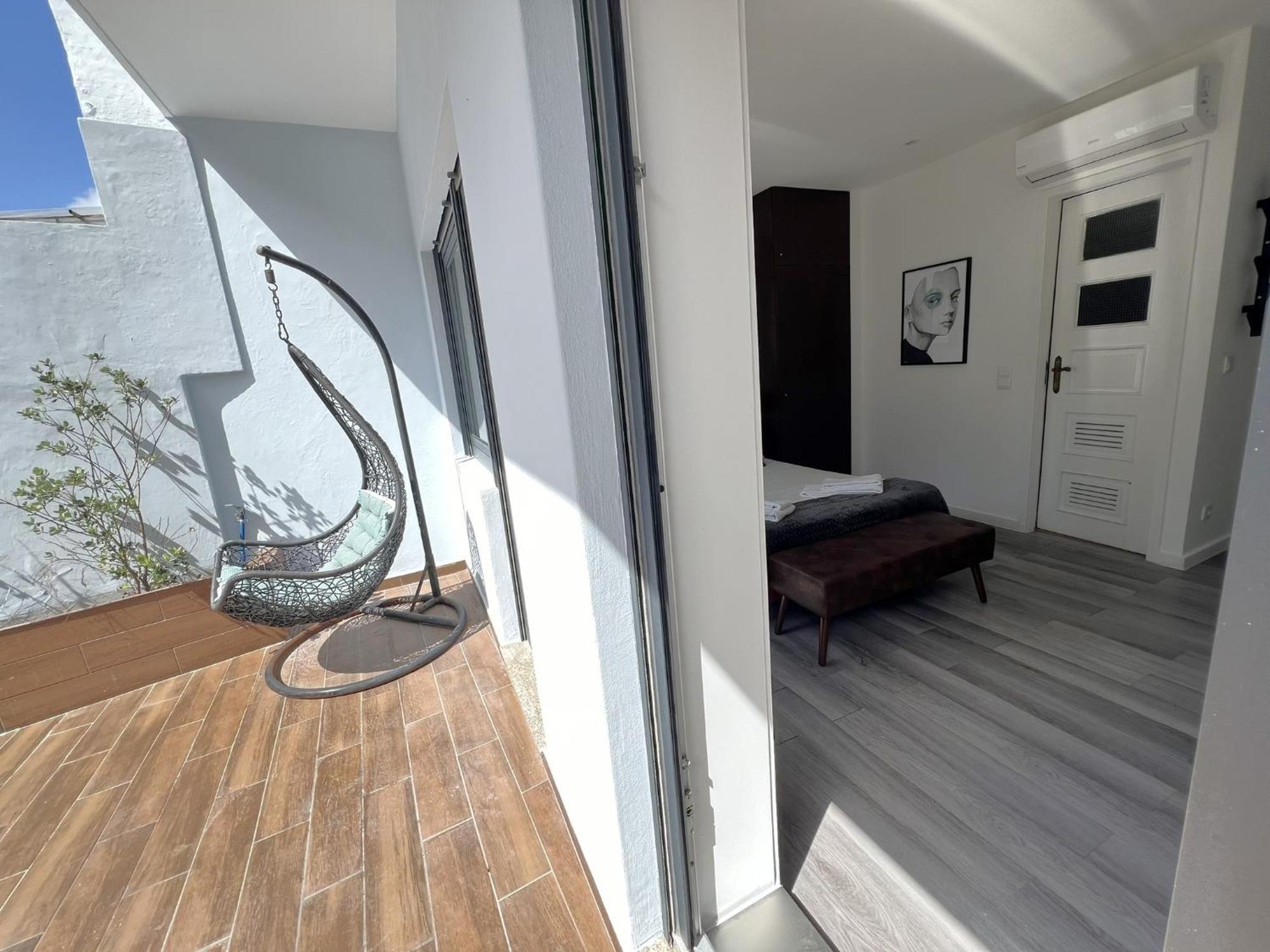 Almada Studios & Suites 포르투 외부 사진